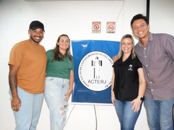 Debate sobre violência escolar e fortalecimento do SGDCA reúne municípios no Rio de Janeiro.